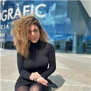 Insegnante super simpatica offre lezioni di Italiano, Storia, Geografia e Latino